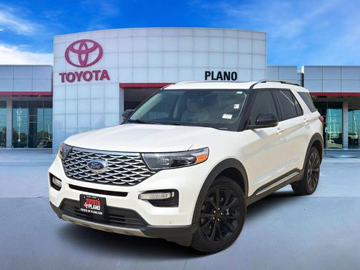 Star White Metallic Tri-Coat 2022 Ford Explorer Platinum