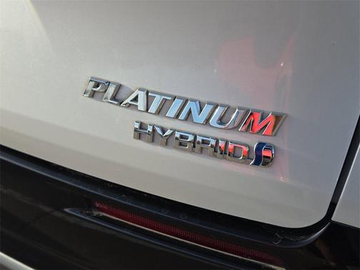 2023 Toyota Sienna Platinum 7 Passenger