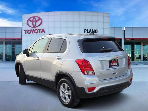 2022 Chevrolet Trax LS