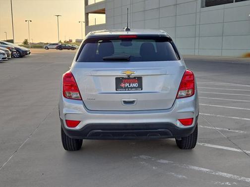 2022 Chevrolet Trax LS