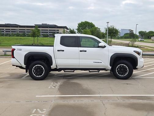 Ice Cap 2024 Toyota Tacoma TRD Off Road