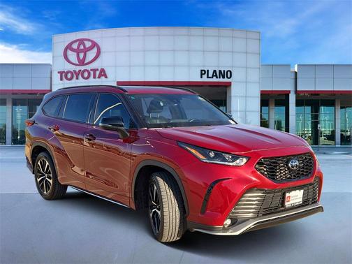 Pearl 2022 Toyota Highlander XSE