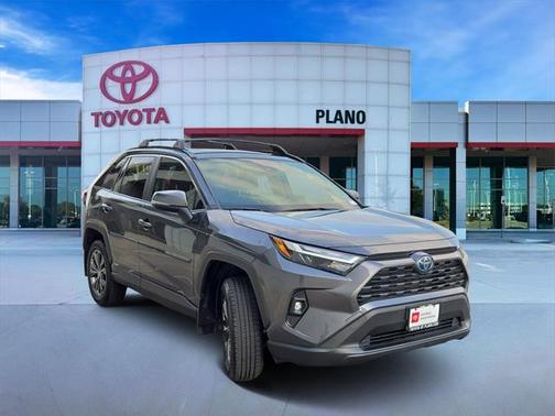 2024 Toyota RAV4 Hybrid XLE Premium