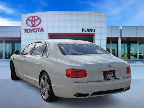 2014 Bentley Flying Spur Base