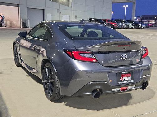 2024 Toyota GR86 Premium