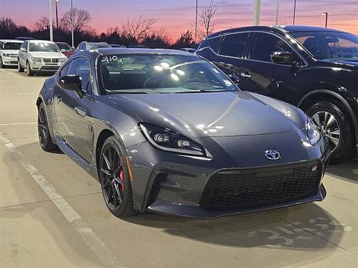 2024 Toyota GR86 Premium