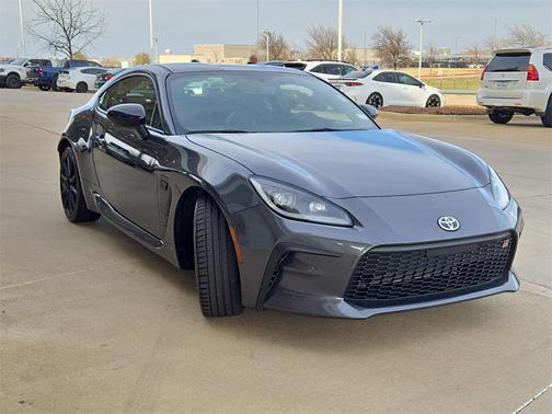 2024 Toyota GR86 Premium