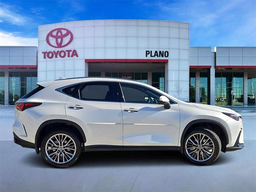 2022 Lexus NX 350h Luxury