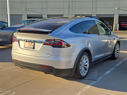 2016 Tesla Model X 75D