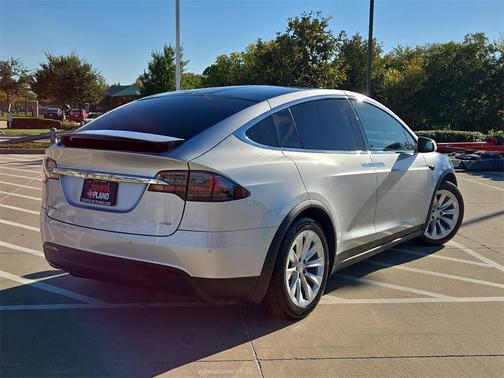 2016 Tesla Model X 75D