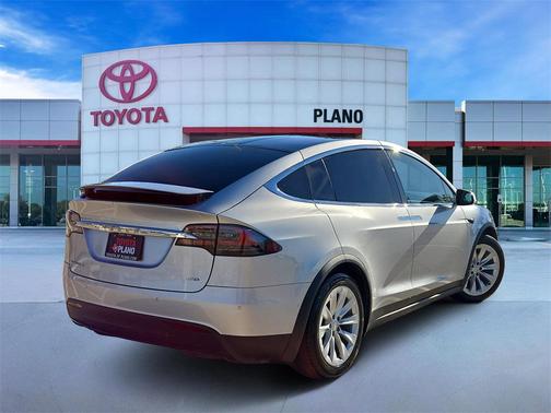 2016 Tesla Model X 75D