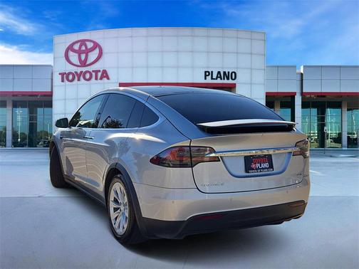 2016 Tesla Model X 75D