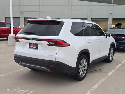 White 2024 Toyota Grand Highlander Limited