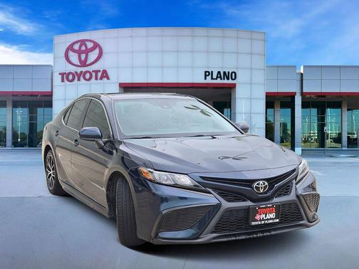 Galactic Aqua Mica 2021 Toyota Camry SE