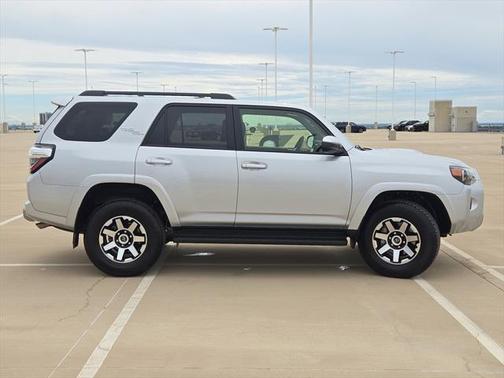 2024 Toyota 4Runner TRD Off Road