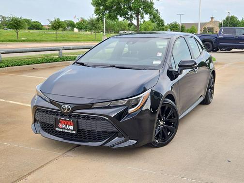 Midnight Black Metallic 2021 Toyota Corolla SE