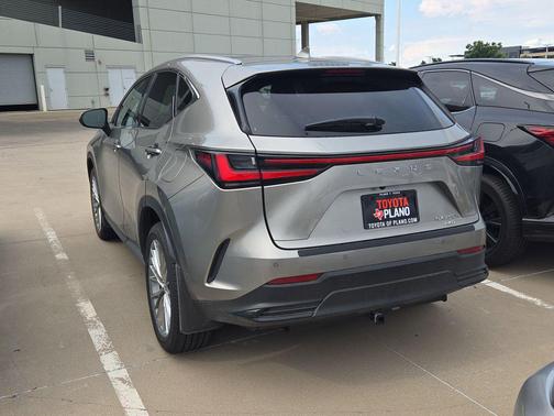 Atomic Silver 2024 Lexus NX 350h Luxury