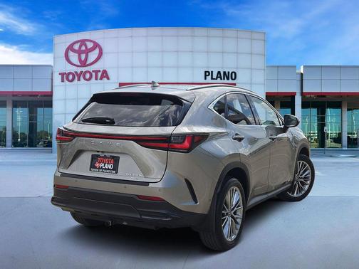 Atomic Silver 2024 Lexus NX 350h Luxury
