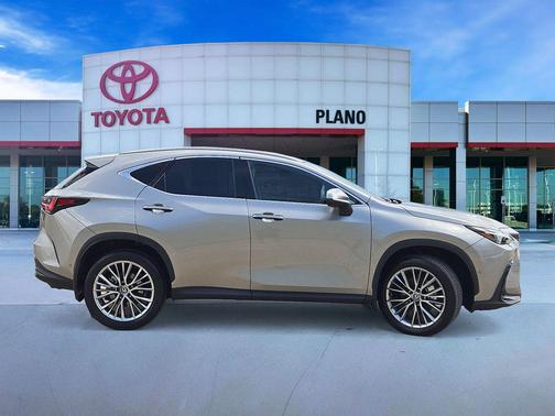 Atomic Silver 2024 Lexus NX 350h Luxury
