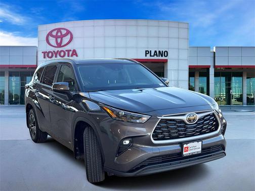 2025 Toyota Highlander Hybrid XLE