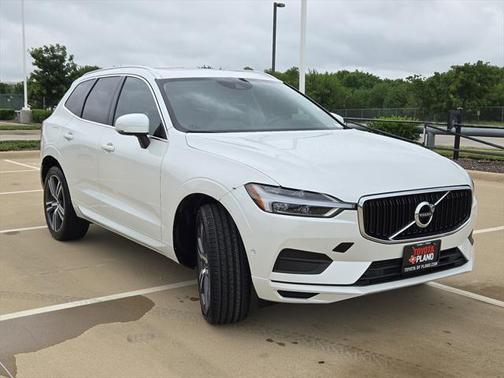 2019 Volvo XC60 T5 Momentum
