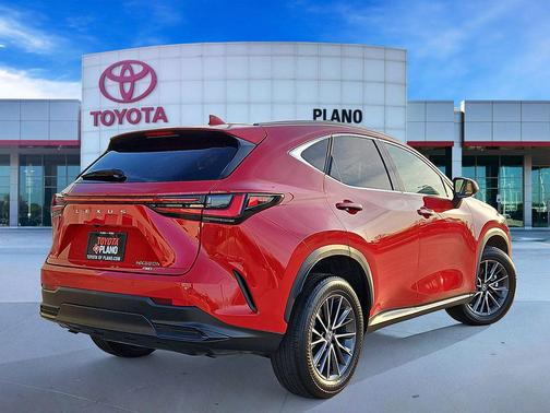 2022 Lexus NX 350h Premium