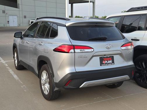 Sonic Silver 2023 Toyota Corolla Cross LE