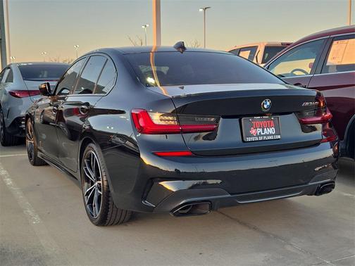 2022 BMW M340 M340i Sedan