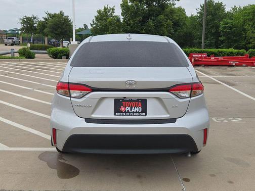 Classic Silver Metallic 2024 Toyota Corolla LE