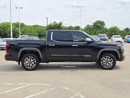 2025 Toyota Tundra Hybrid 1794 Edition