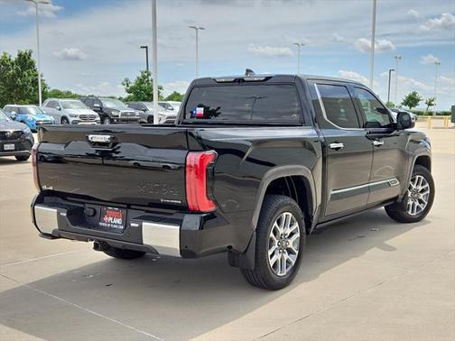 2025 Toyota Tundra Hybrid 1794 Edition