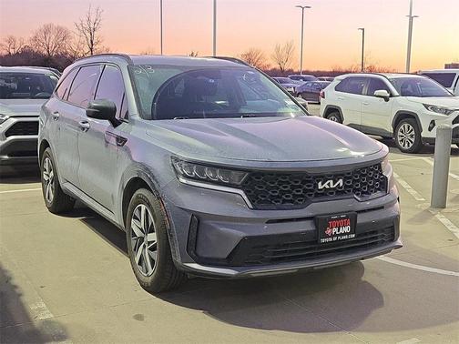 2023 Kia Sorento S