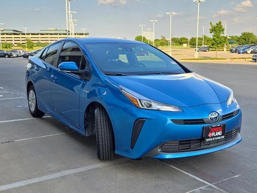 2022 Toyota Prius L