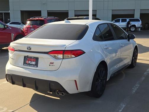 2025 Toyota Corolla Hybrid SE