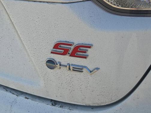 2025 Toyota Corolla Hybrid SE