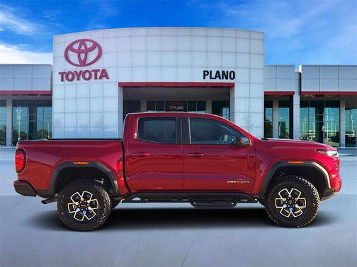 2023 GMC Canyon AT4X