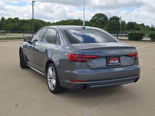 Daytona Gray Pearl Effect 2017 Audi A4 Season of Audi Premium