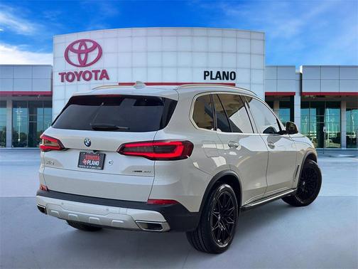 2023 BMW X5 sDrive40i