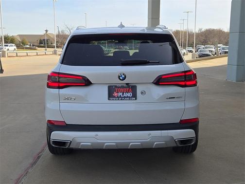 2023 BMW X5 sDrive40i