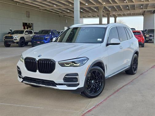 2023 BMW X5 sDrive40i