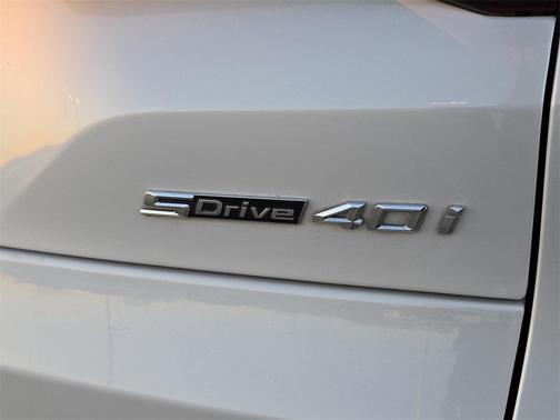 2023 BMW X5 sDrive40i