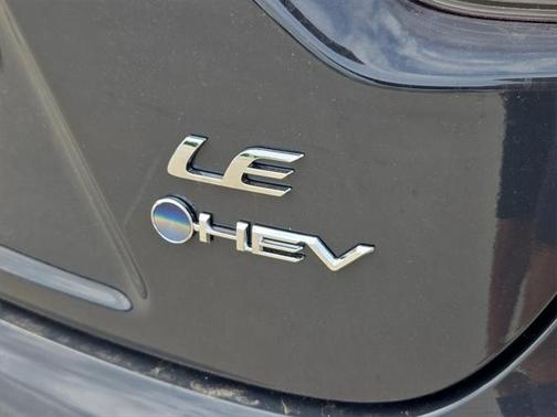 2025 Toyota Corolla Hybrid SE