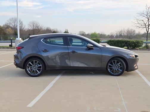 2023 Mazda Mazda3 2.5 S Select