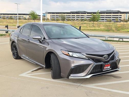 2022 Toyota Camry XSE