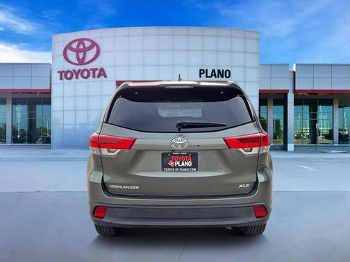 2019 Toyota Highlander XLE