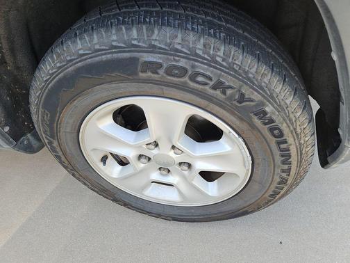 2016 Jeep Grand Cherokee Laredo