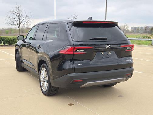 2025 Toyota Grand Highlander Platinum