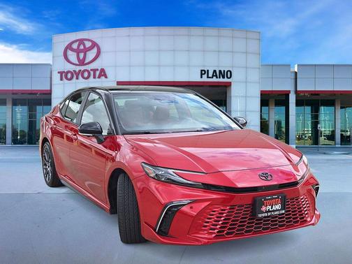 Supersonic Red/Midnight Black Metallic 2025 Toyota Camry XSE