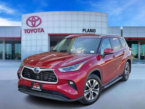 Ruby Flare Pearl 2024 Toyota Highlander Hybrid XLE