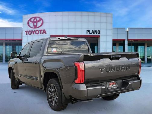 2025 Toyota Tundra Hybrid Platinum